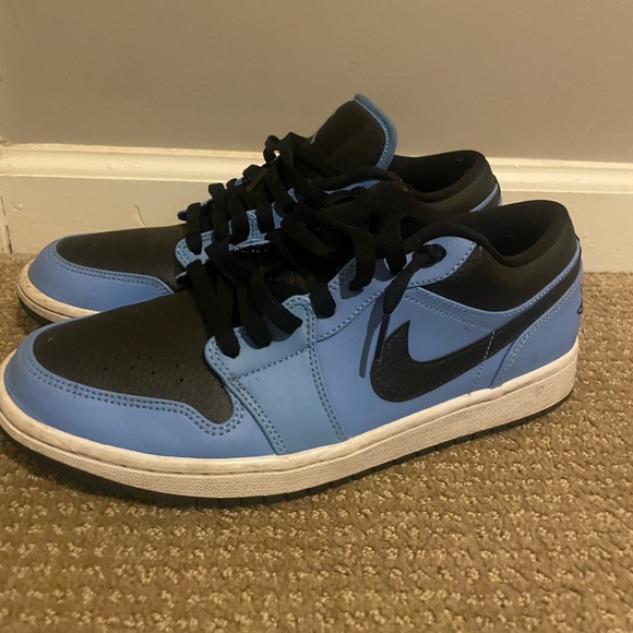 Jordan Other - Air Jordan 1 Low Blue size‎ 9.5